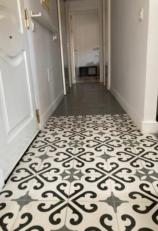 Piso Dos Dormitorios Muy Centrico Fuengirola Luaran gambar