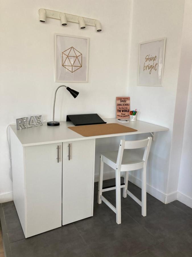 Piso Dos Dormitorios Muy Centrico Fuengirola Luaran gambar